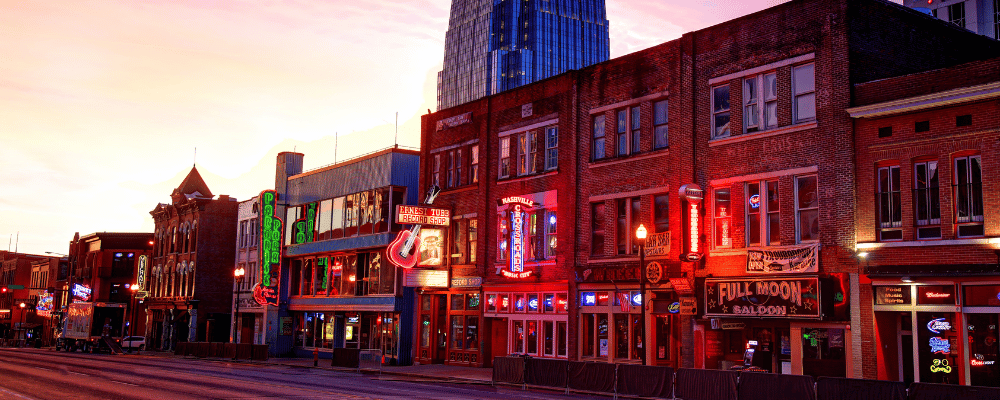 downtown view of Nashville, Tennessee