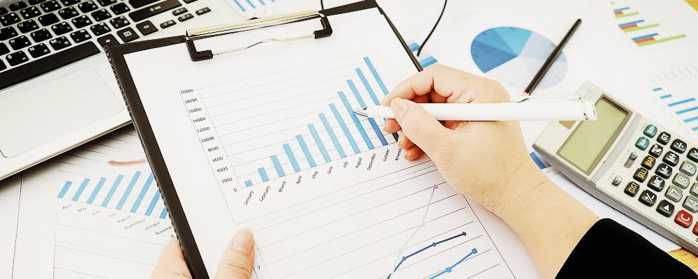 event manager mapping out ROI of event