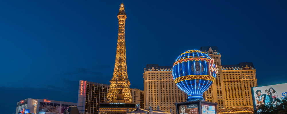 las vegas city skyline at night