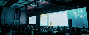 Las vegas general session with a speaker