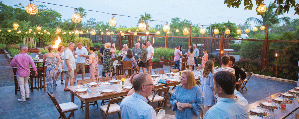 group of event attendees at a corporate incentive trip